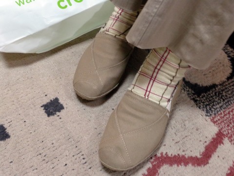 【Crocs】布ローファーangeline loafer w（アンジェリン　ローファー　ウィメン）