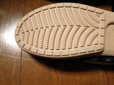 【crocs(クロックス)】wrap ColorLite loaferの靴底
