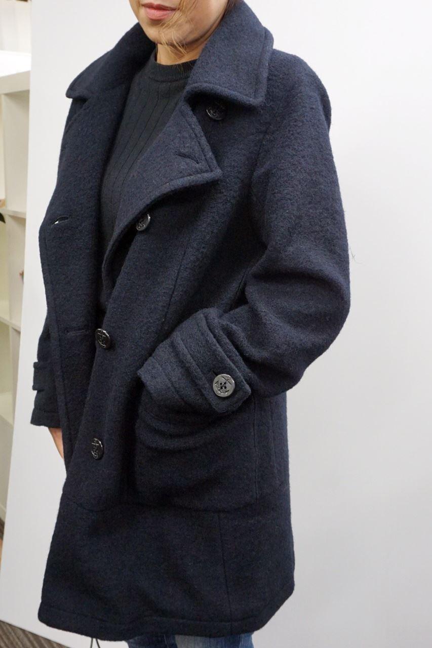 《IEDIT》　ウールがたっぷり入って軽くて暖か スライバーニット素材のこだわりPコート〈ネイビー〉